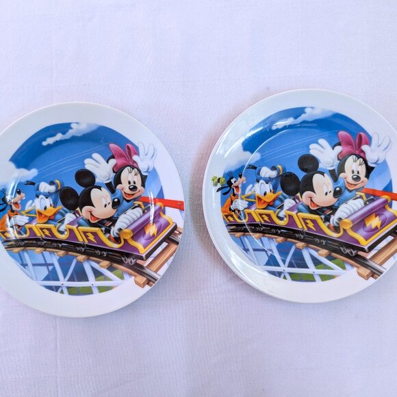 Disney Mickey Mouse and Friends Rollercoaster Plate Set of 2 - Picture 1 of 5